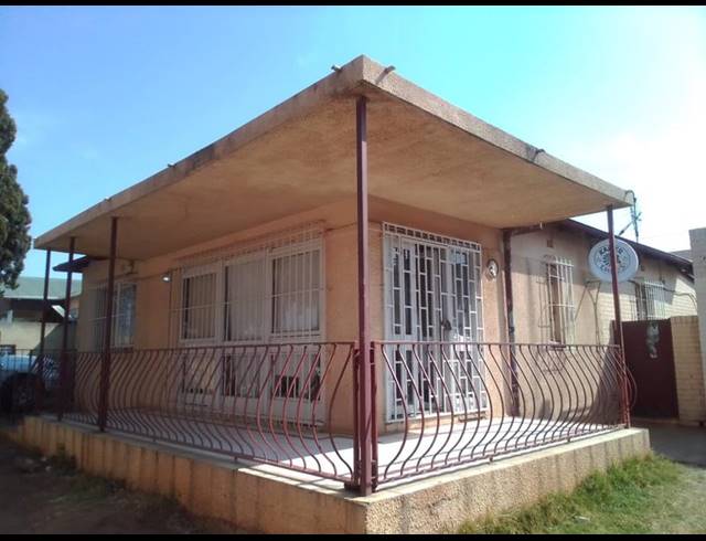 3 BEDROOM PROPERTY TO RENT IN SOUTH HILLS
